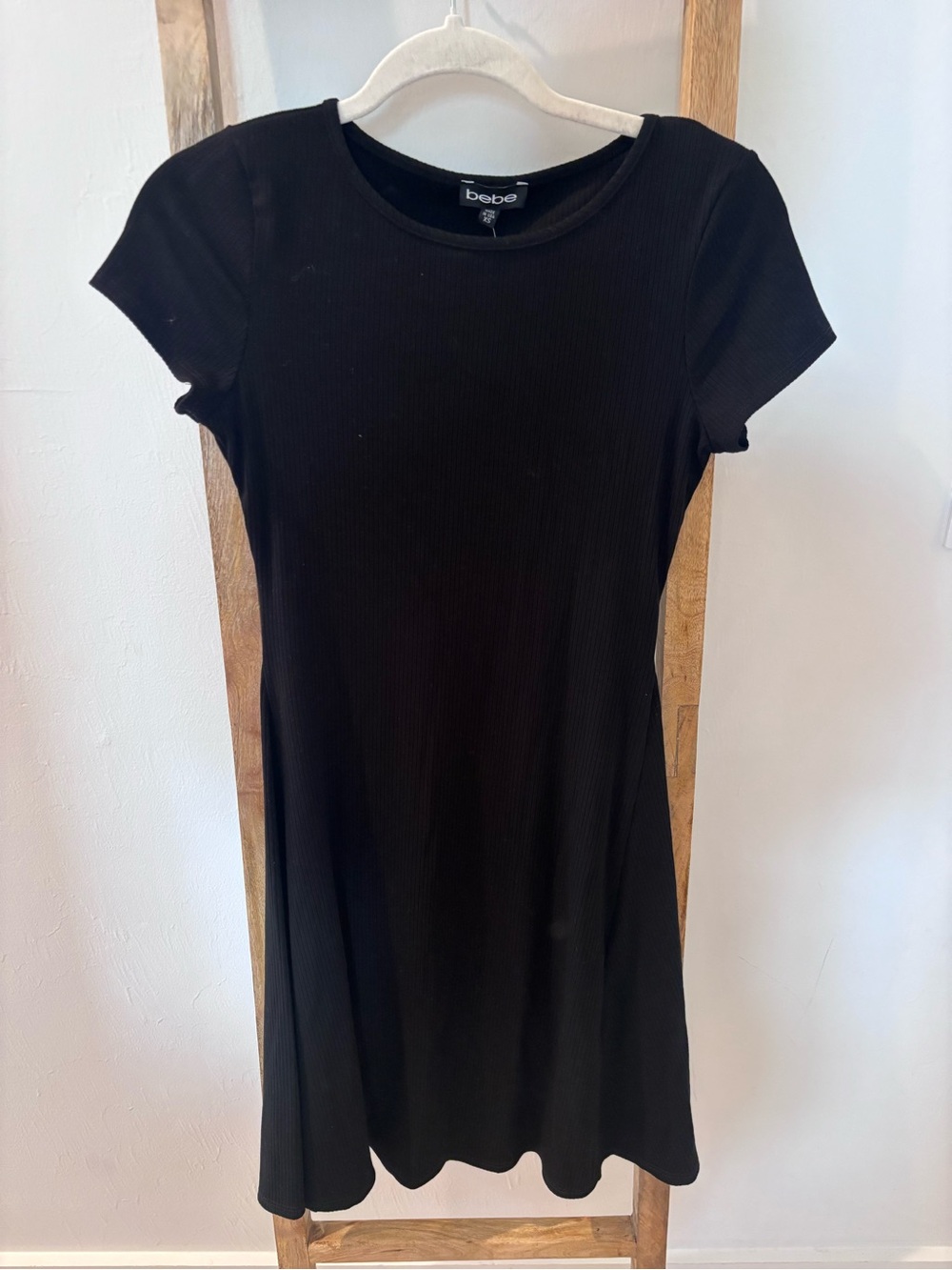 bebe Black Ribbed Short-Sleeve Midi Dress